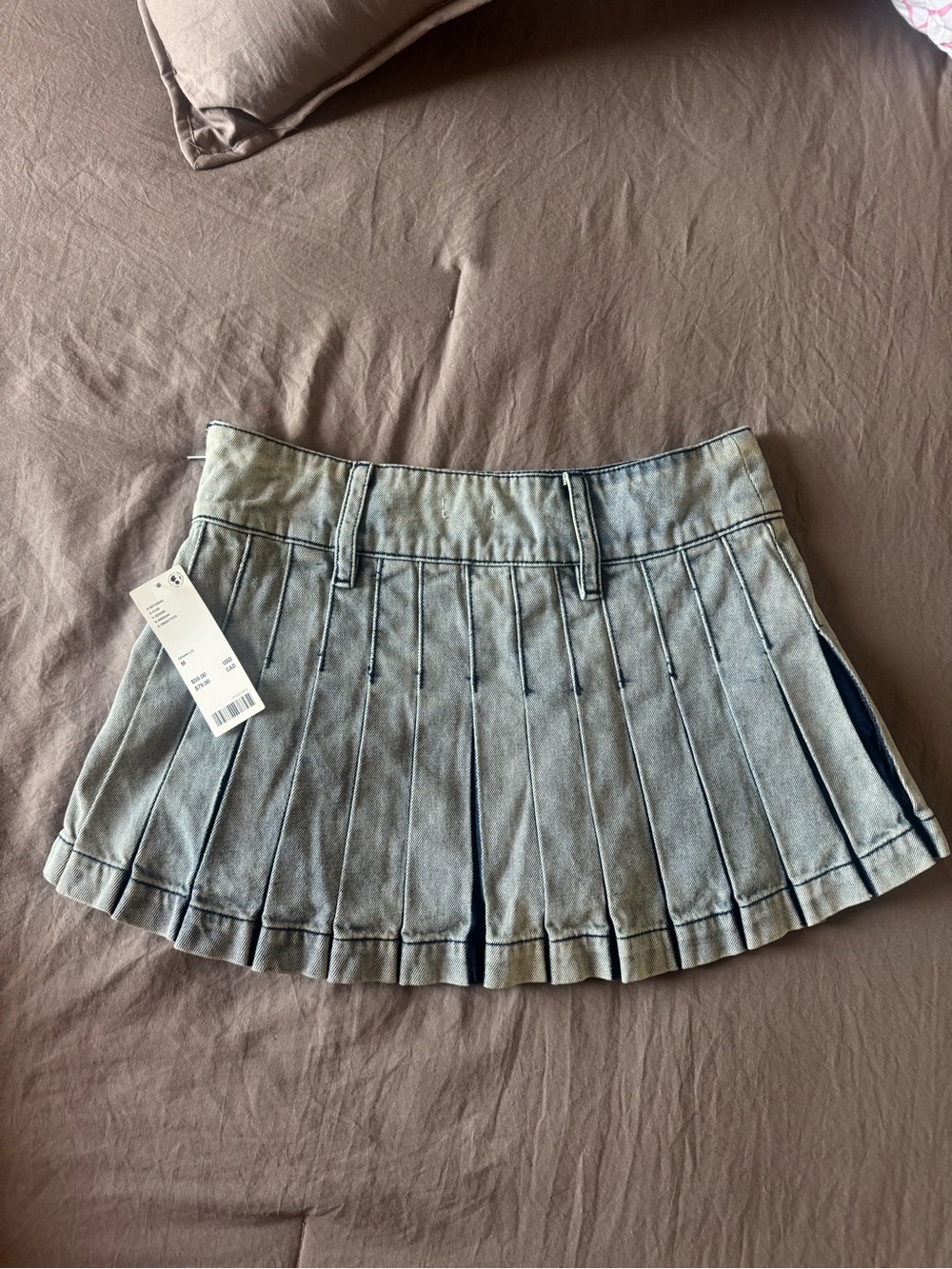 Urban Outfitters Gray Pleated Mini Skirt